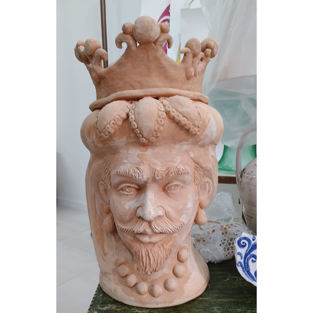 Testa di Moro Uomo in Terracotta Fatta a Mano con Corona
